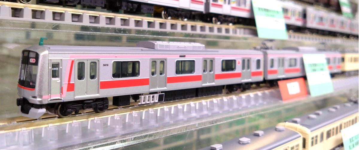 新製品 本日発売の新製品の完成品、50826 東急電鉄5000系（東横線