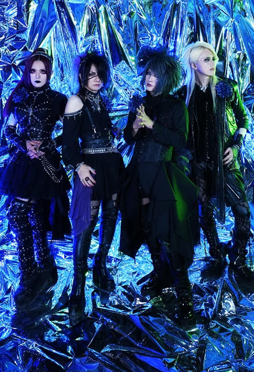 色々と質問に答えたいと思いますので、いっぱい質問待っております！！