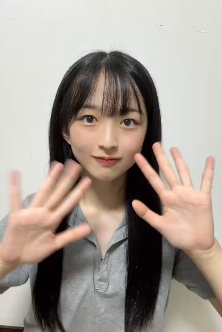 NMB48 石山千尋 直筆サイン入り生写真 NMB48 チューストライク 生写真