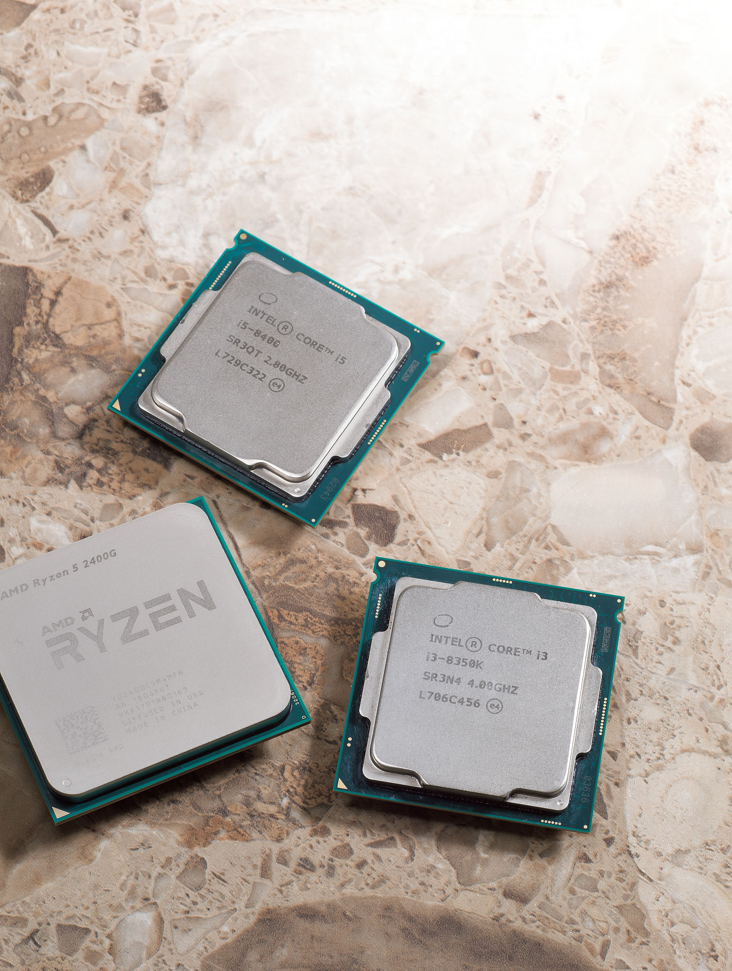 ジャンク品】Intel CPU 34個セット ジャンク品】Intel CPU 34個セット