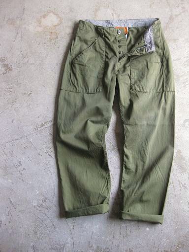 KATO` カトーならではのベイカーパンツ : 『Bumpkins putting on airs』