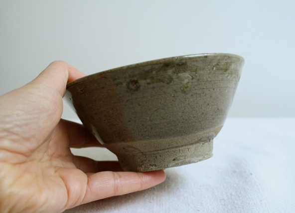 琉球・湧田焼の灰釉茶碗 : 青蓮亭日記