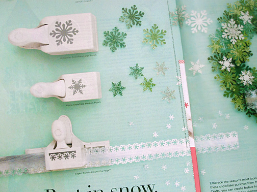 スノーフレークパンチとグリッターの手づくりペーパーリース : from MB