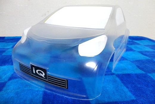 1/10 シェブロンモデルズトヨタIQ GRMN ラジコンボディ