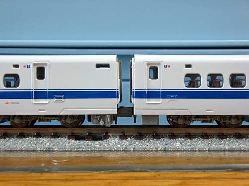 初代「のぞみ」の衝撃：マイクロエース300系J61編成 : Scenery with