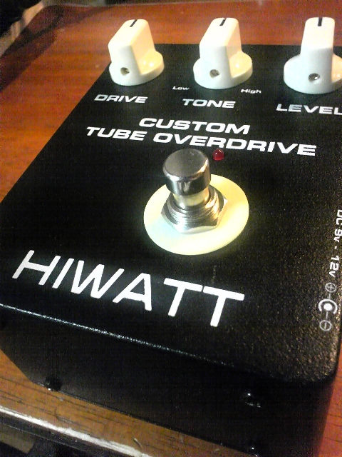 ギター HIWATT CUSTOM TUBE OVERDRIVE HIWATT CUSTOM TUBE OVERDRIVEを