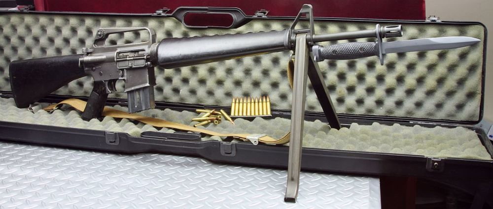 アメリカ軍実物放出品 usarmy XM3バイポッド＆キャリングケース