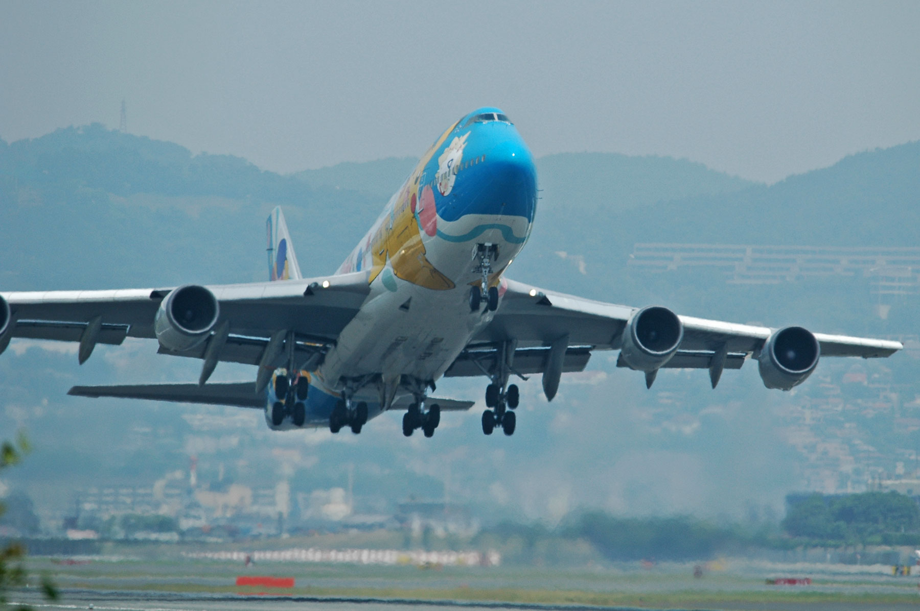 楓*様 全日空商事 1/200 ANA B747-400D ポケモン お花ジャン 【公式通販】