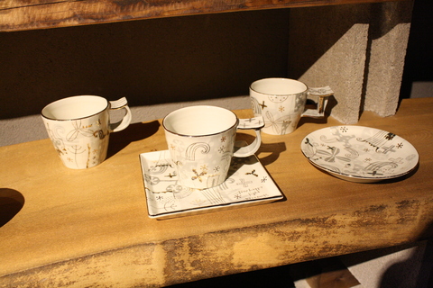 ウエダキヨアキ展 「半磁金彩」のマグカップとお皿 : Galerie Steine