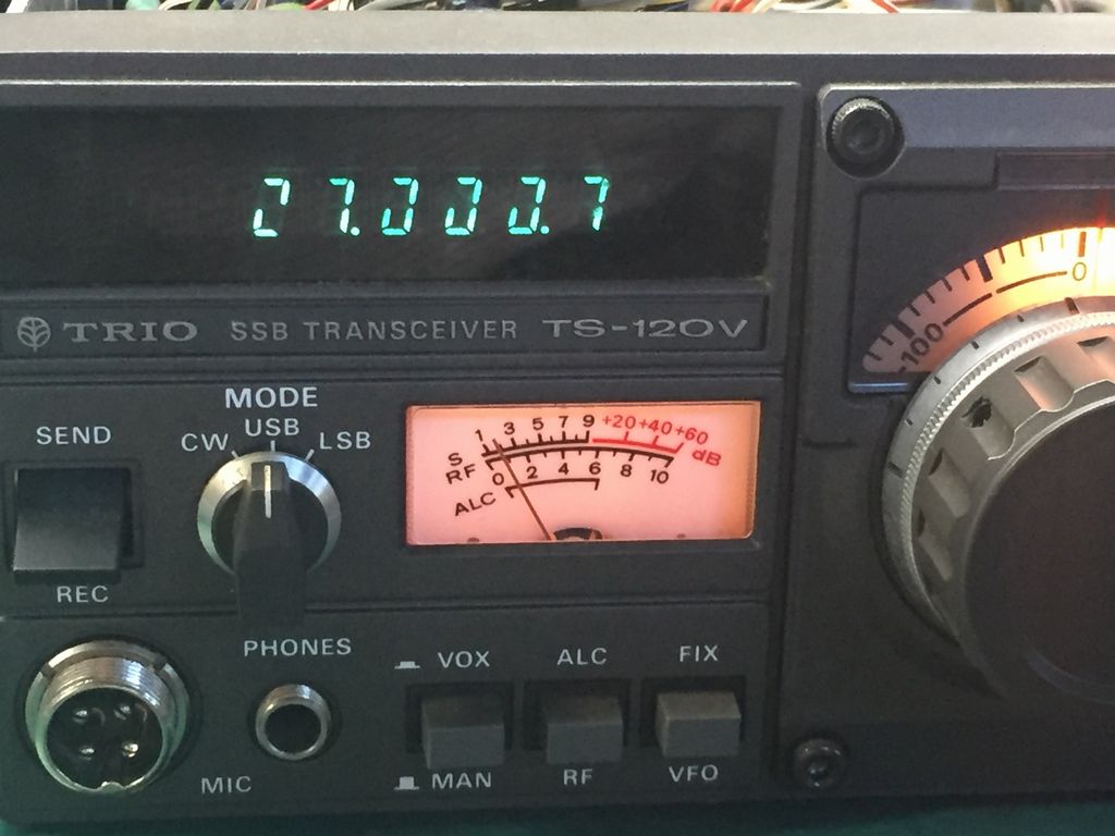 トリオTS-120V +マイク HF10W機の修理品 トリオTS-120V +マイク HF10W