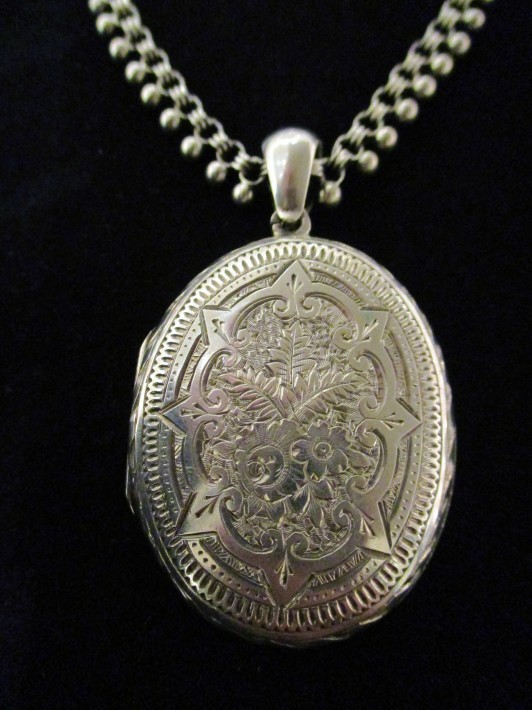 ヴィクトリアン シルバーロケットペンダント : AntiqueJewellery GoodWill