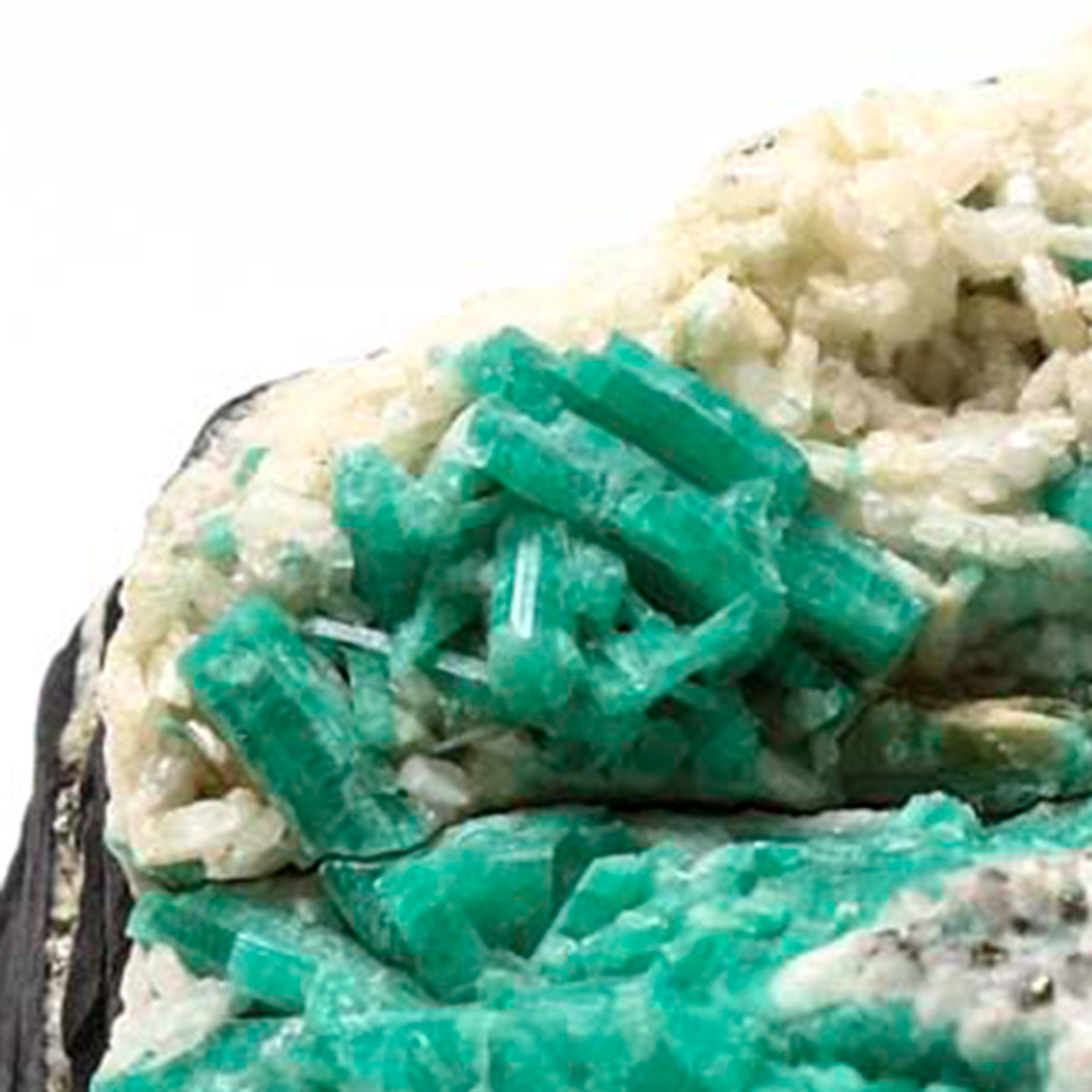 エメラルド母岩付き原石 コロンビア産 : 石の音