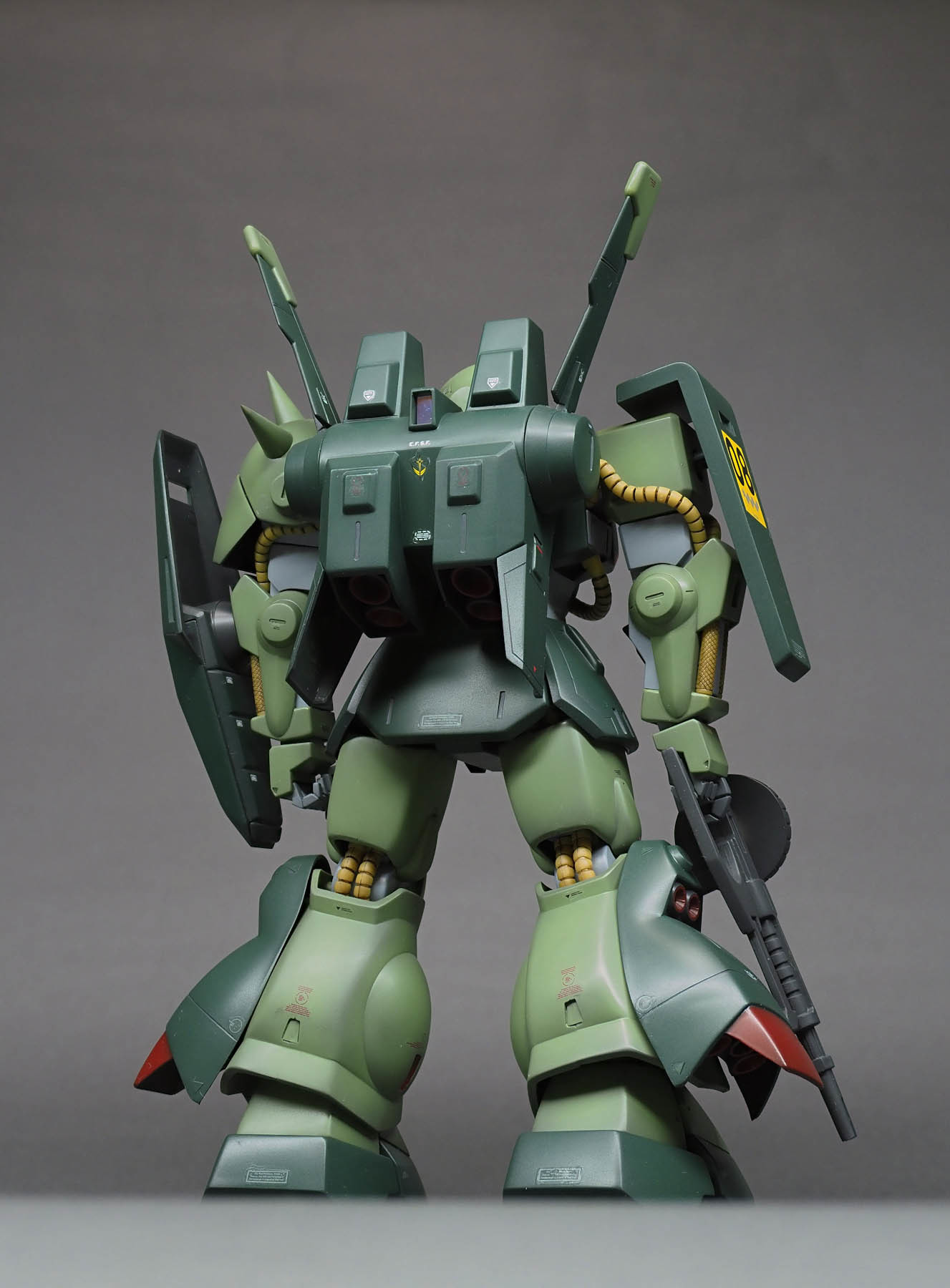 機動戦士Zガンダム 1/100 ハイザック 旧キット 完成品 : DNF
