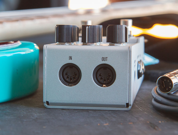 取扱終了】MAKO Series: D1 V2 High-Fidelity Delay | WALRUS AUDIO