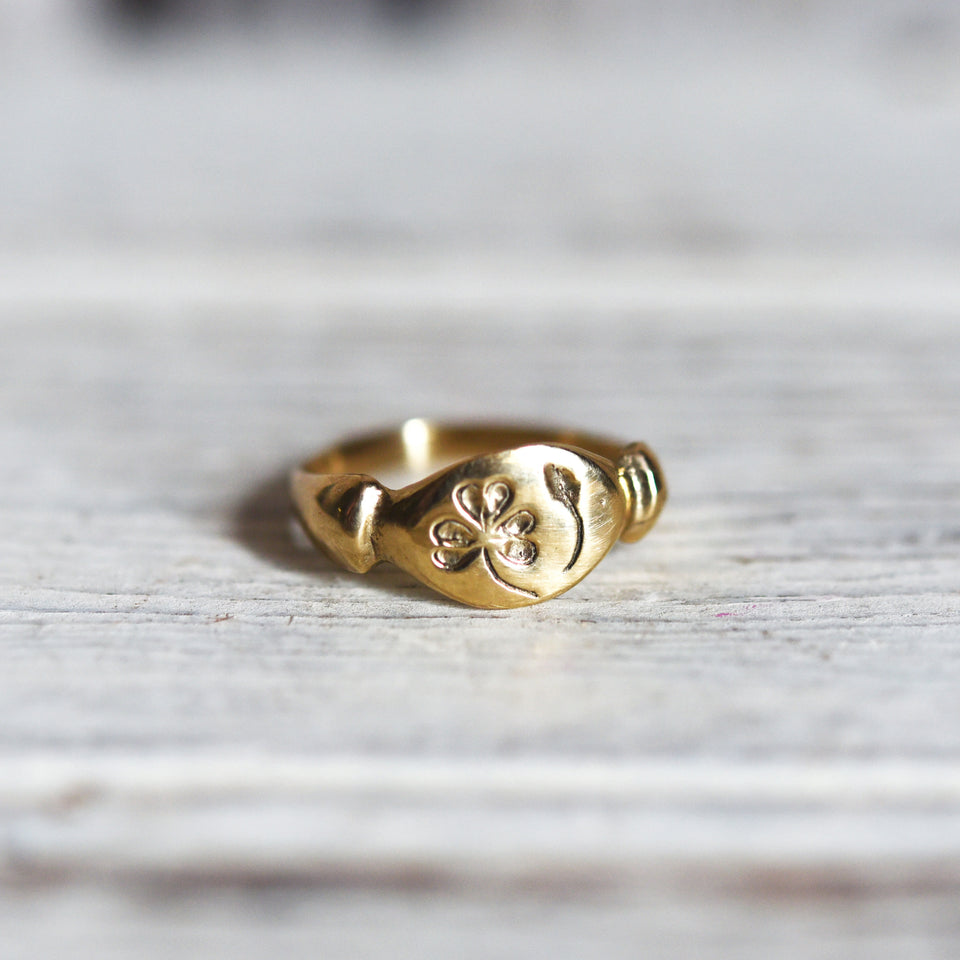 Wood Sorrel Botanical Ring – Peg and Awl