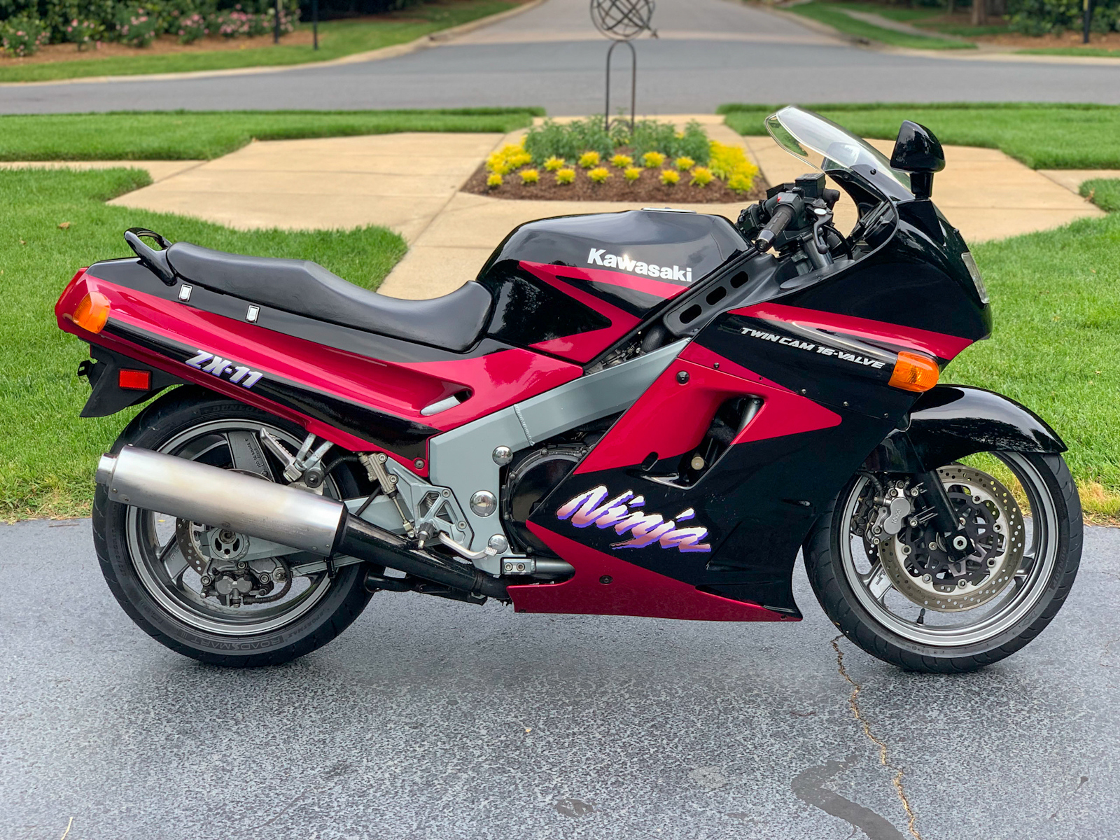 1991 Kawasaki Ninja ZX-11 – Iconic Motorbike Auctions