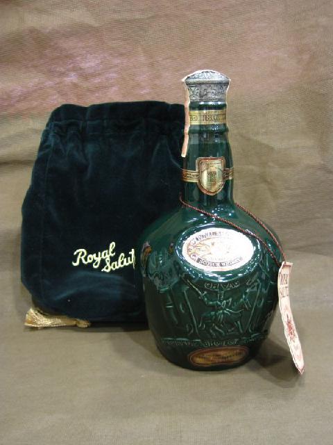 ロイヤルサルート 21年 陶器 ボトル 緑 スコッチ ウイスキー 高く 酒