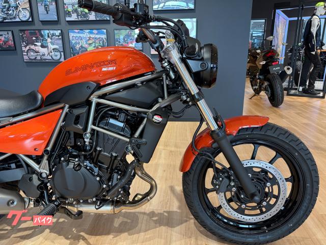 カワサキ エリミネーター400 パールラヴァオレンジ タンクコンプ