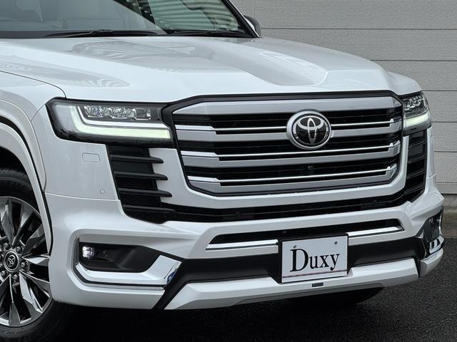 トヨタ ランドクルーザー ZX 改良後モデル 4WD 本革ベージュ内装