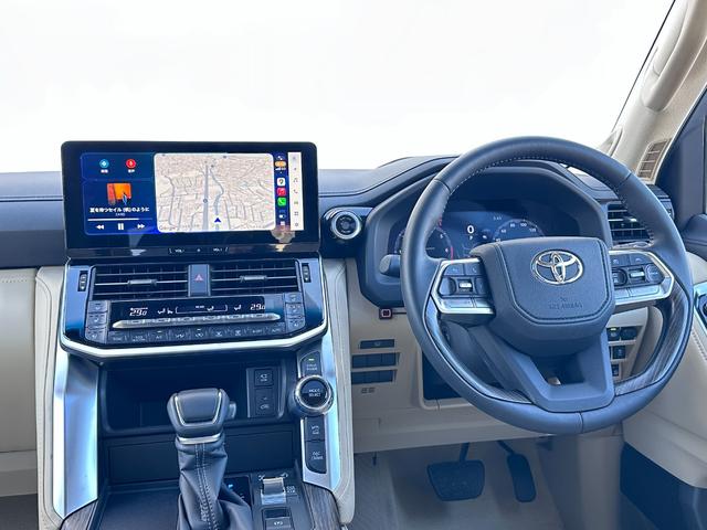 トヨタ ランドクルーザー ZX 改良後モデル 4WD 本革ベージュ内装