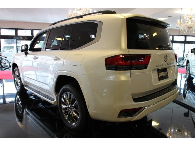 トヨタ ランドクルーザー ZX 登録済未使用車 12．3インチJBL