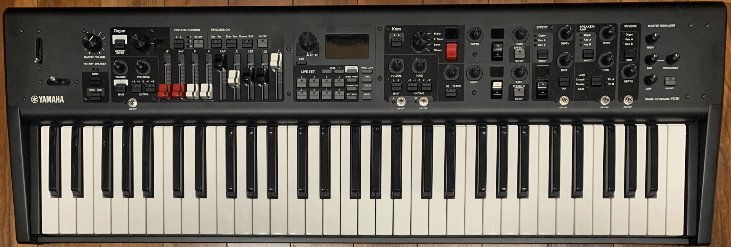 Yamaha YC-61 Review: Great Stage Keyboard - Piano Tone