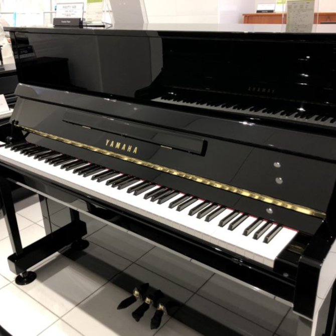 中古》b121 ヤマハアップライトピアノ | ご成約済み商品 | 大阪・本町