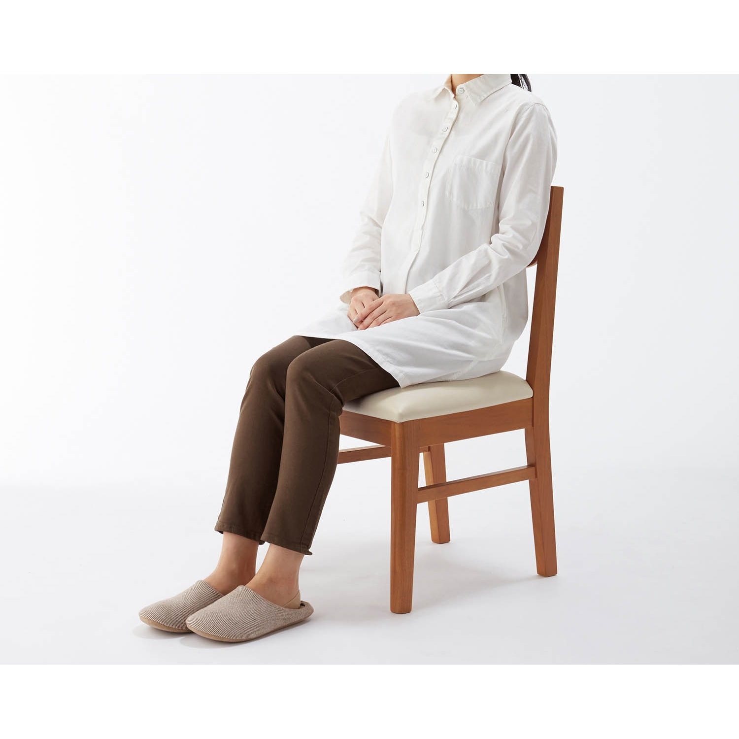 ディズニー×カリモク家具 ユニベアシティぬいぐるみ専用チェアー 2脚