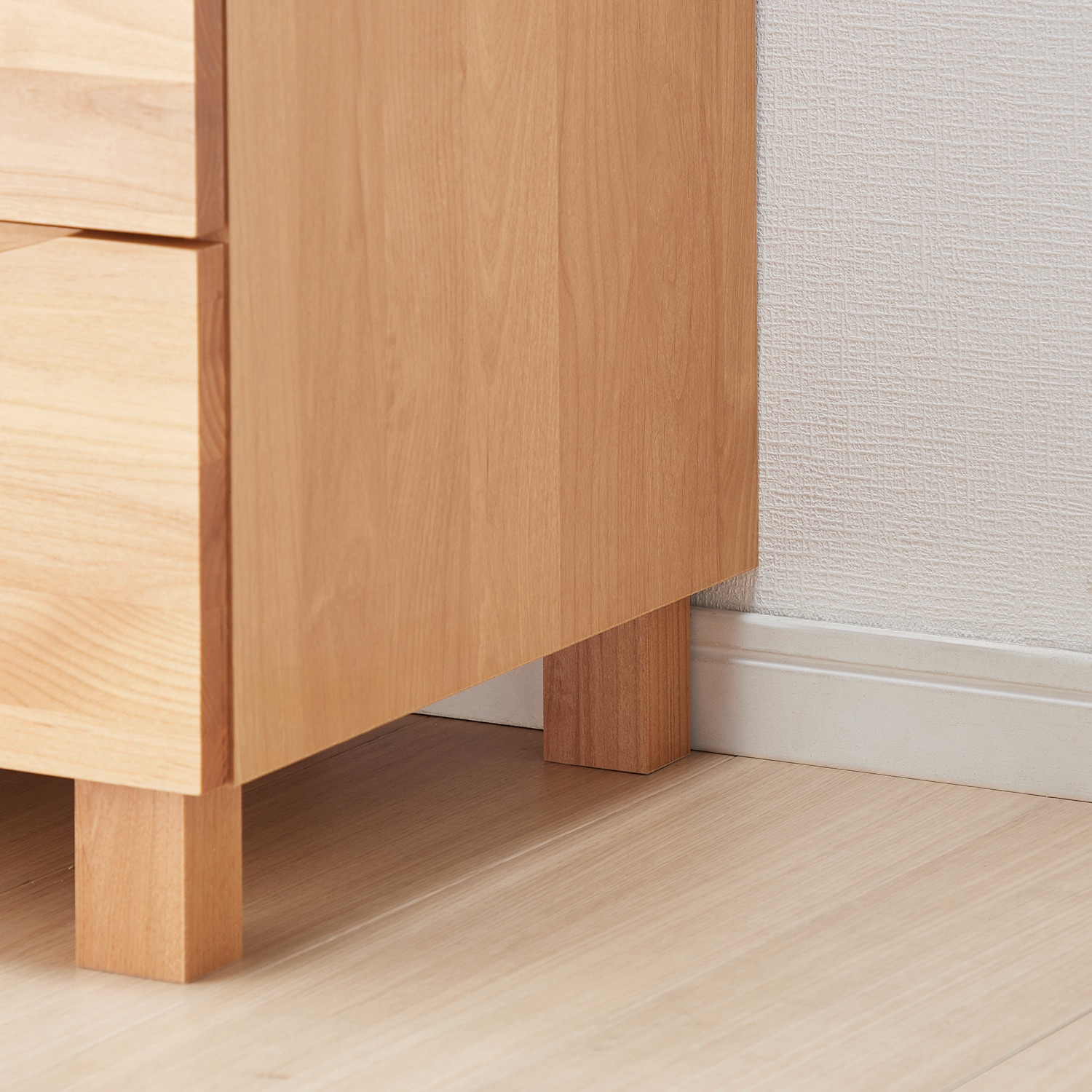 あたたかみのあるアルダー材のローボード（テレビ台/テレビボード