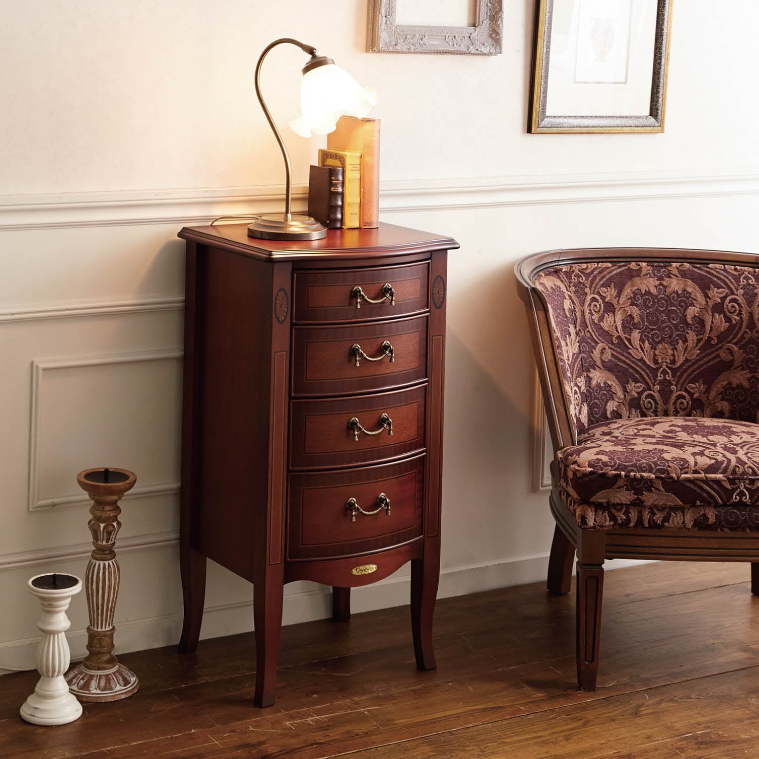 山梨県内配送無料 美品 東海家具（Tokai Kagu）高級チェスト 木製