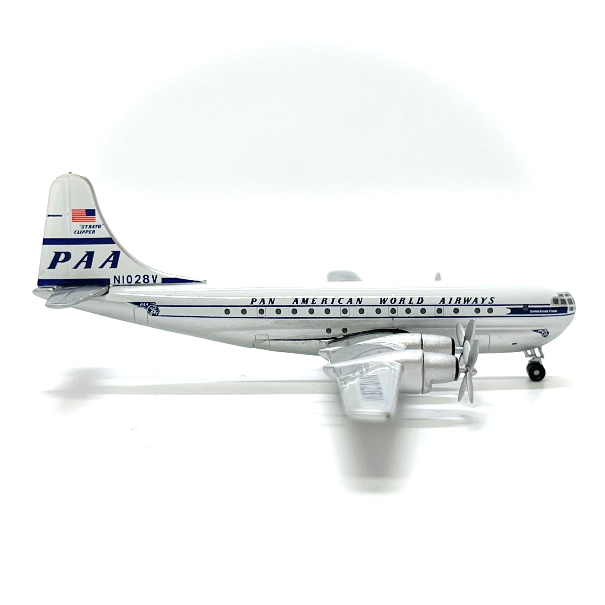 ボーイング377ストラトクルーザー旅客機 ボーイング377ストラト