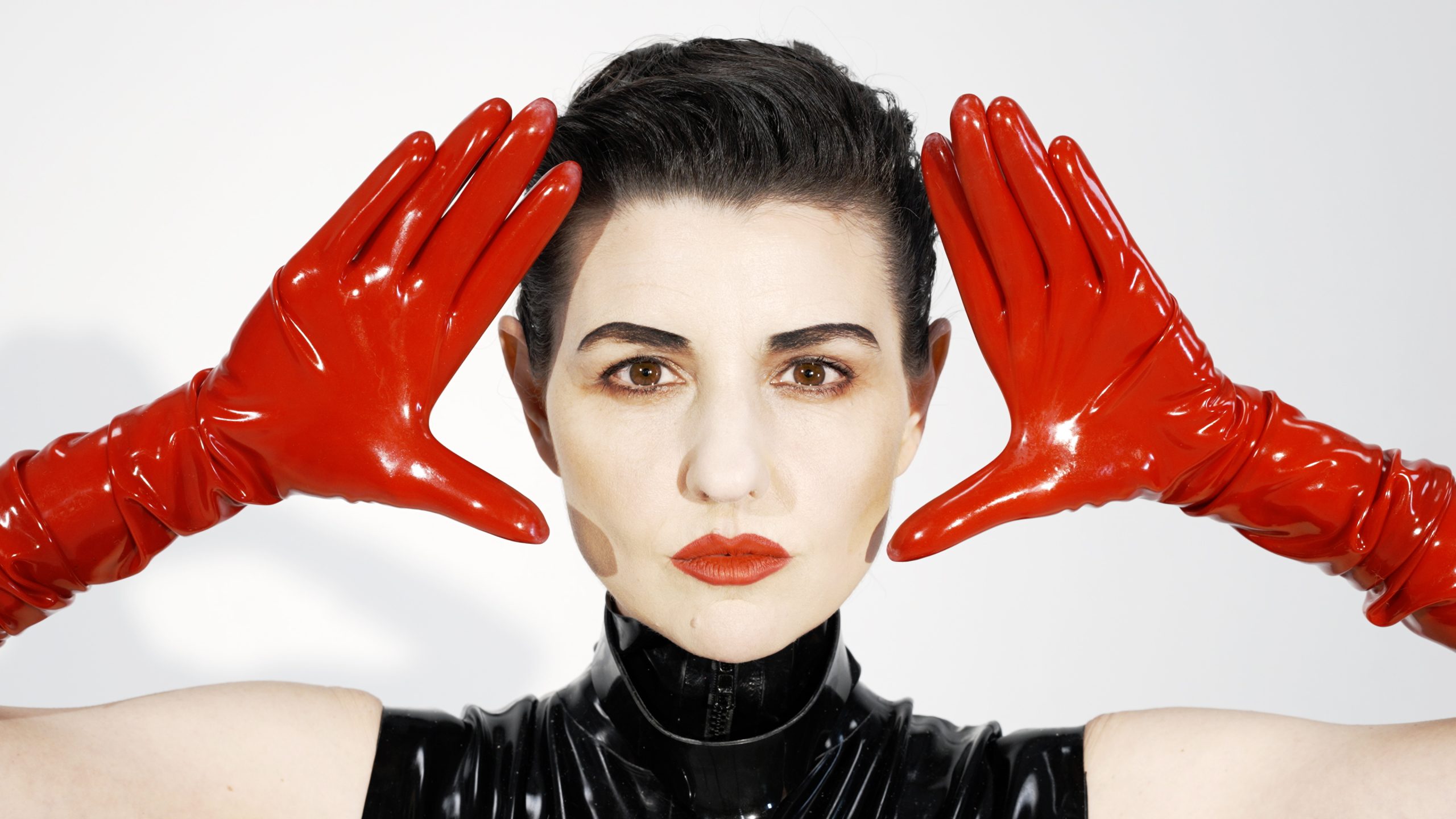 Geneva-Jacuzzi-photo1-credit-