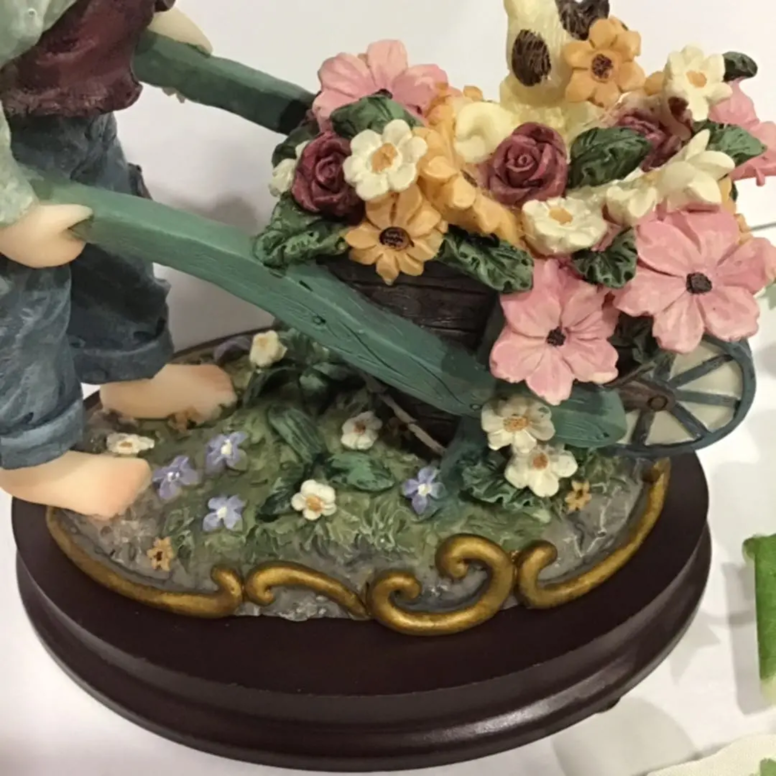 Ricardo Shermani イタリア製人形 花車の男の子 | 熊谷市の金井産業