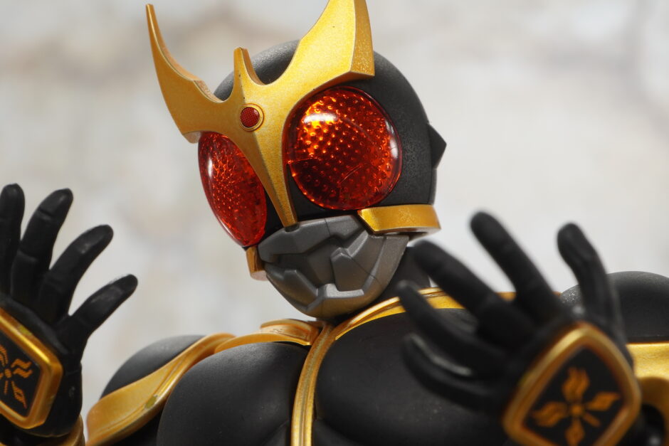 新品未開封 仮面ライダークウガ 【公式通販】