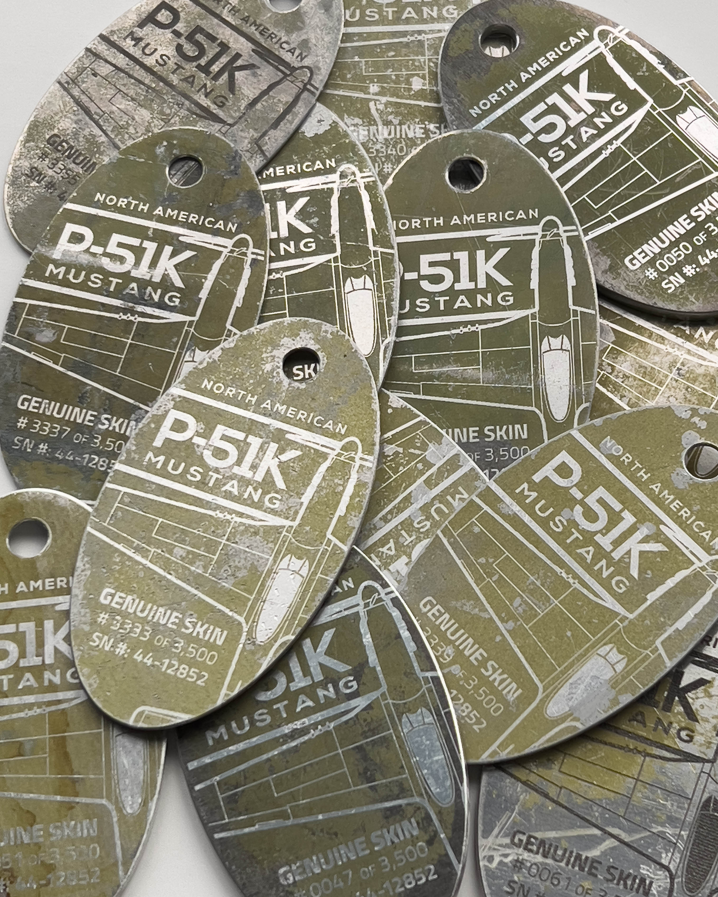 アメリカ軍 戦闘機 P-51 マスタング タグ キーホルダー Planetags