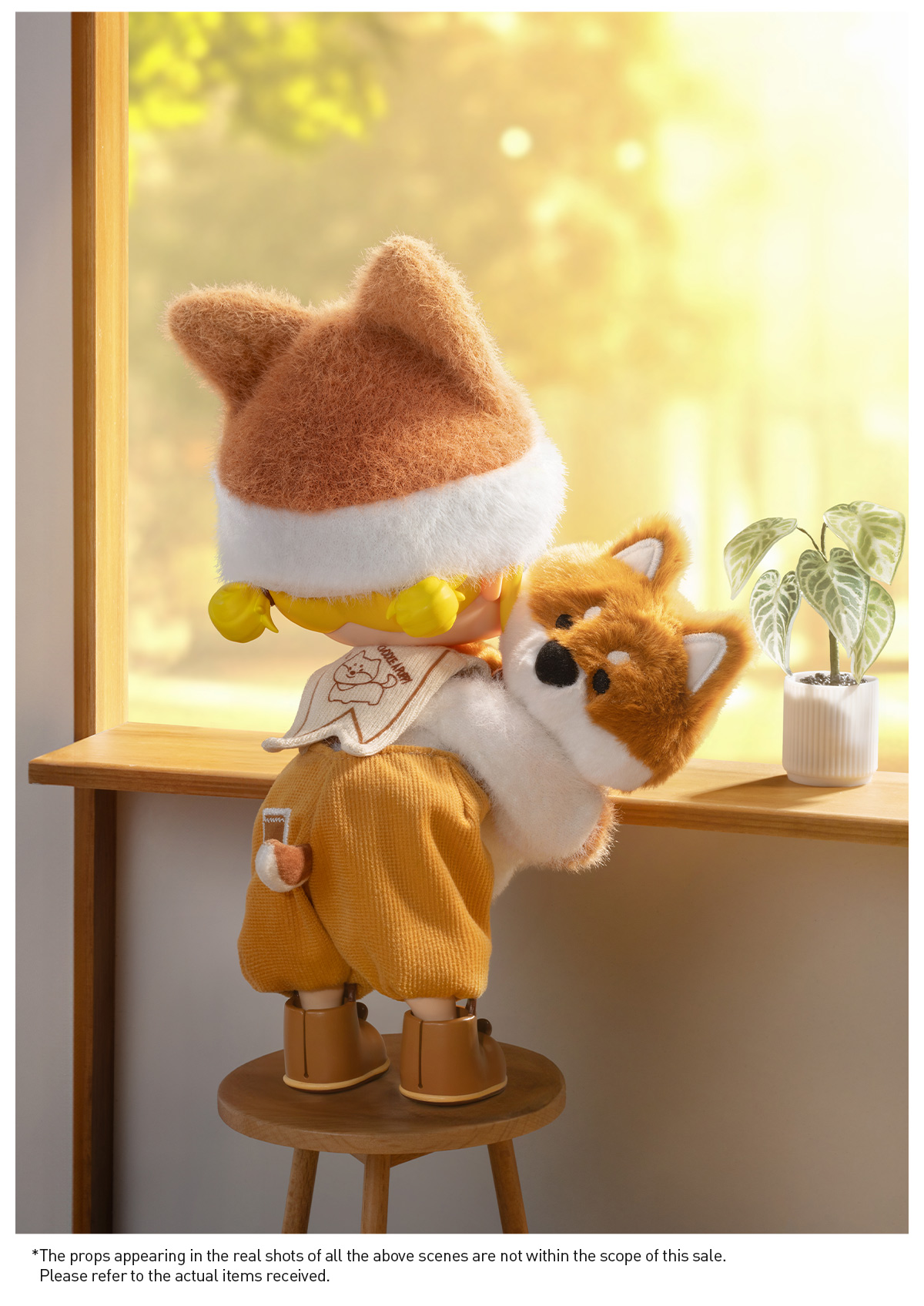 MOLLY Hugging 1/8 Action Figure - POP MART (United States)