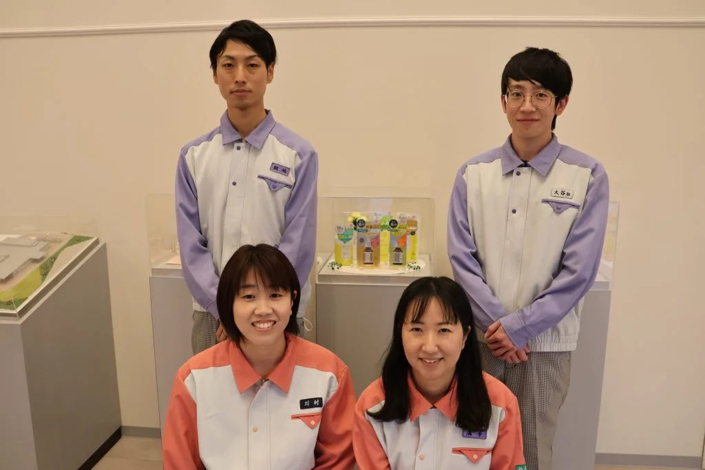 化粧品の工場で検査・生産管理板を電子化した事例 | XC-Gate (エクシー