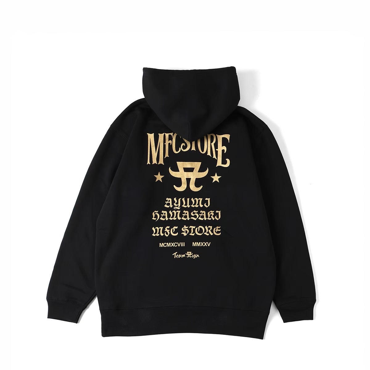 ayumi hamasaki × MFC STORE」のコレボレーションアイテムをバーニーズ