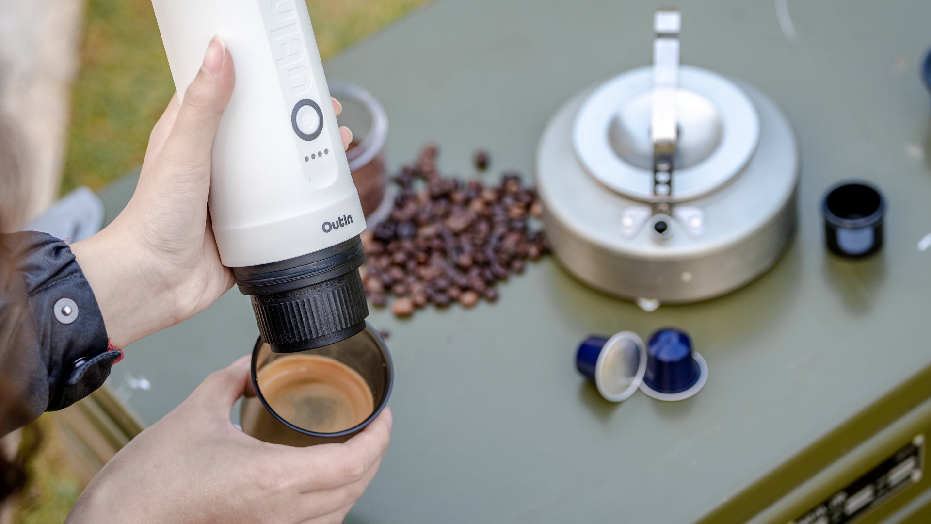 日本初上陸 冬キャンプxコーヒーの決定番】冷水3分で簡単にプロの味