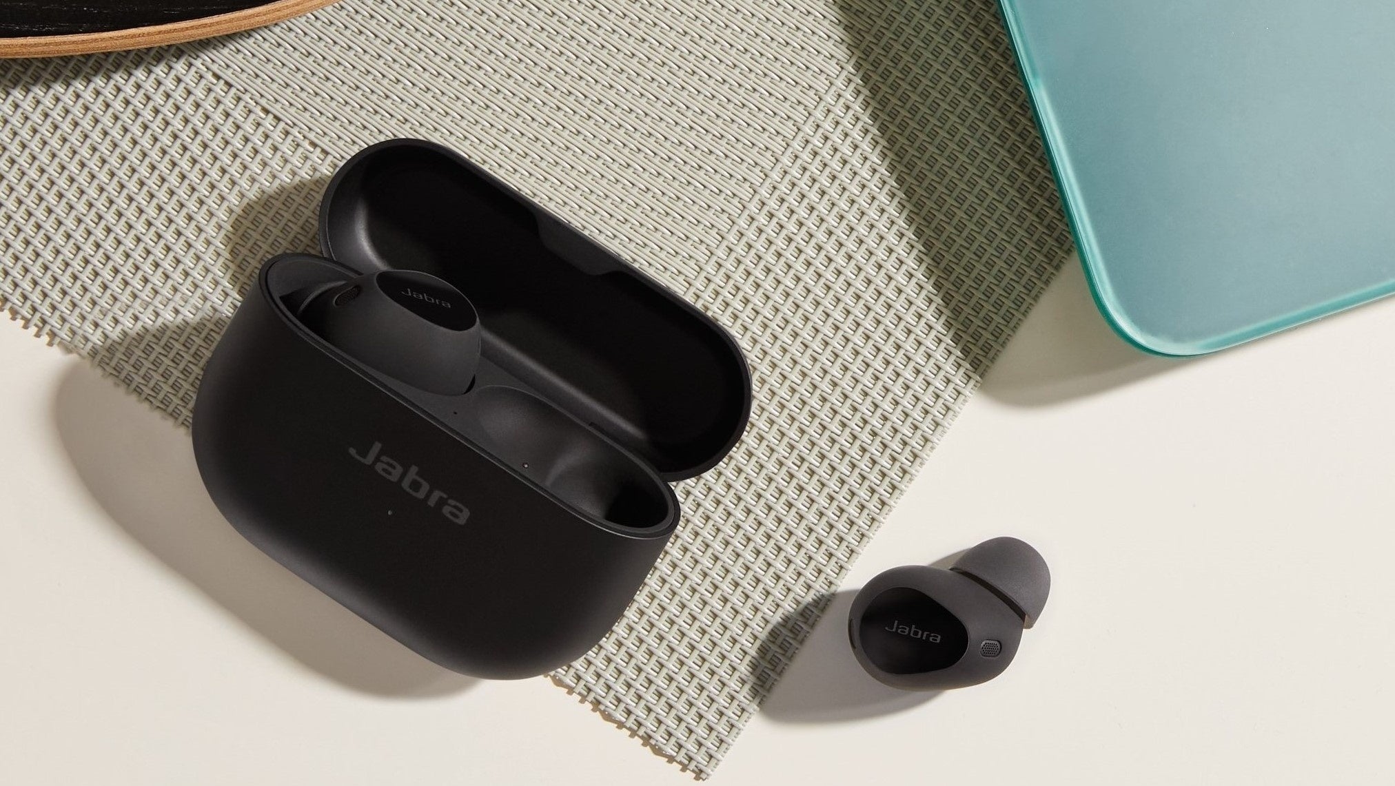 Jabra史上最高性能、ワンランク上の音質・装着感・通話機能「Jabra