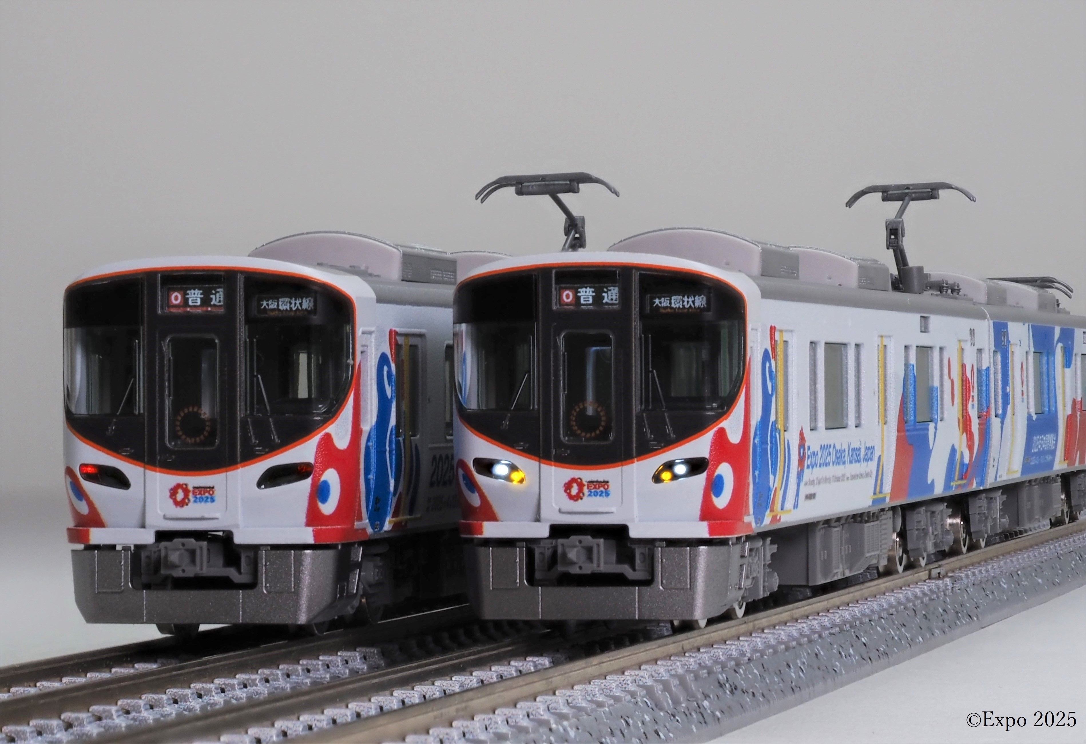 TOMIX製オリジナルNゲージ 323系大阪・関西万博ラッピング列車（8両