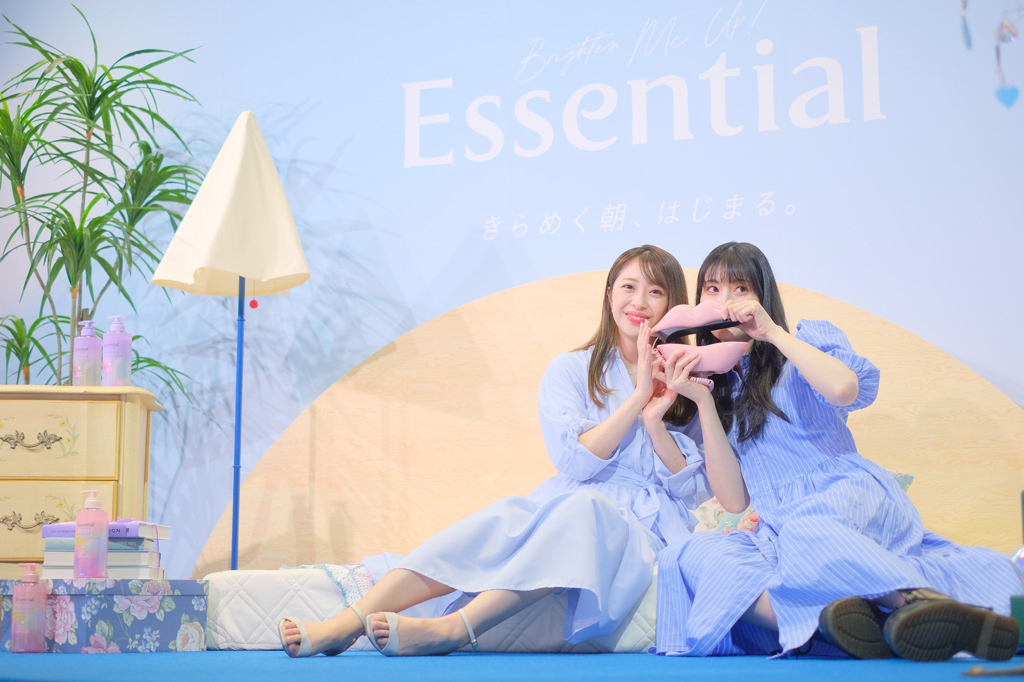 新広告モデルNewJeans出演CMの世界観に没入できる！エッセンシャル新