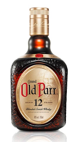 溶けない氷で、味わい続く「オールドパー 12年」と黄金に輝くアイス