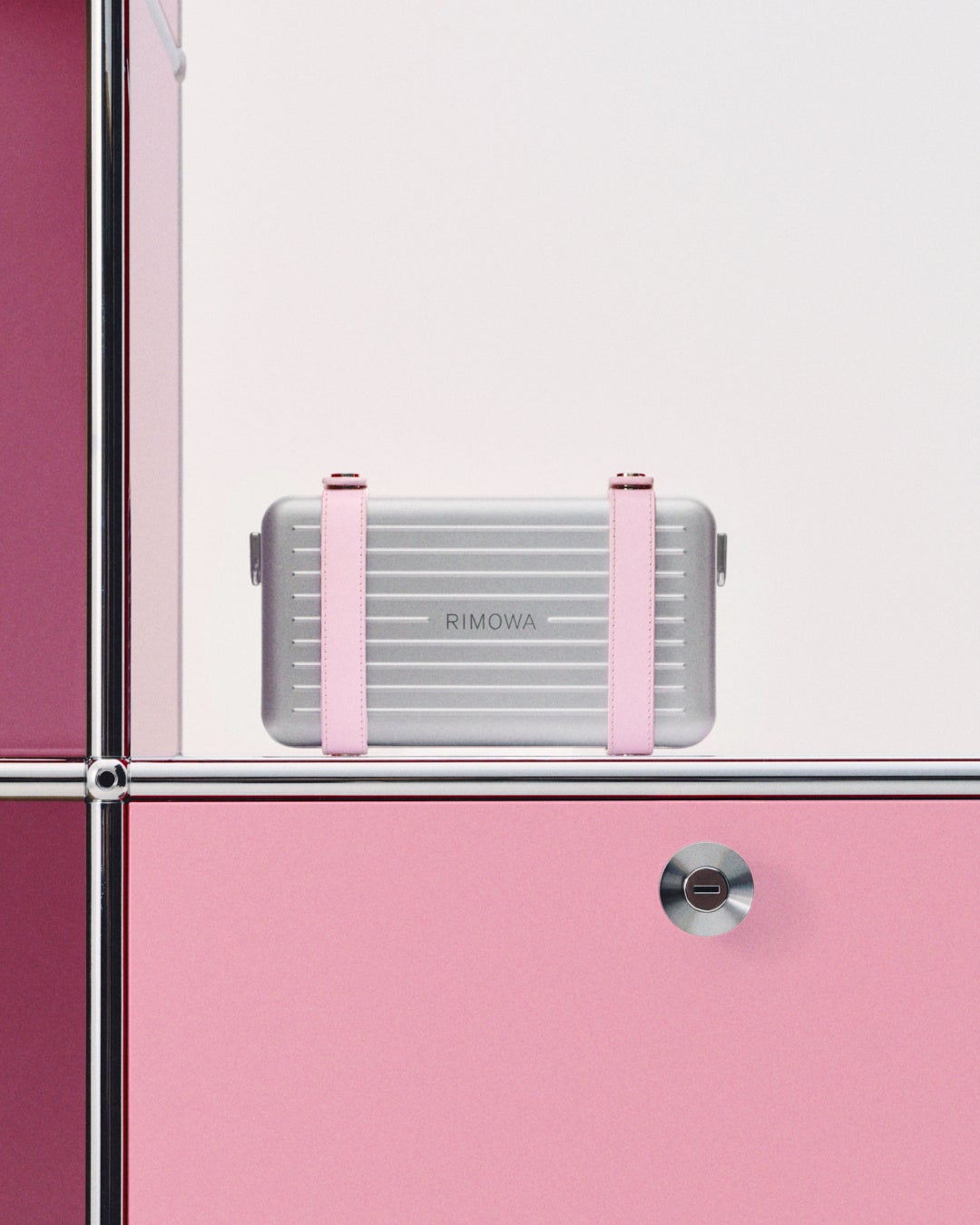RIMOWA】スーツケースとアクセサリーにシーズン限定の新色「バレリーナ