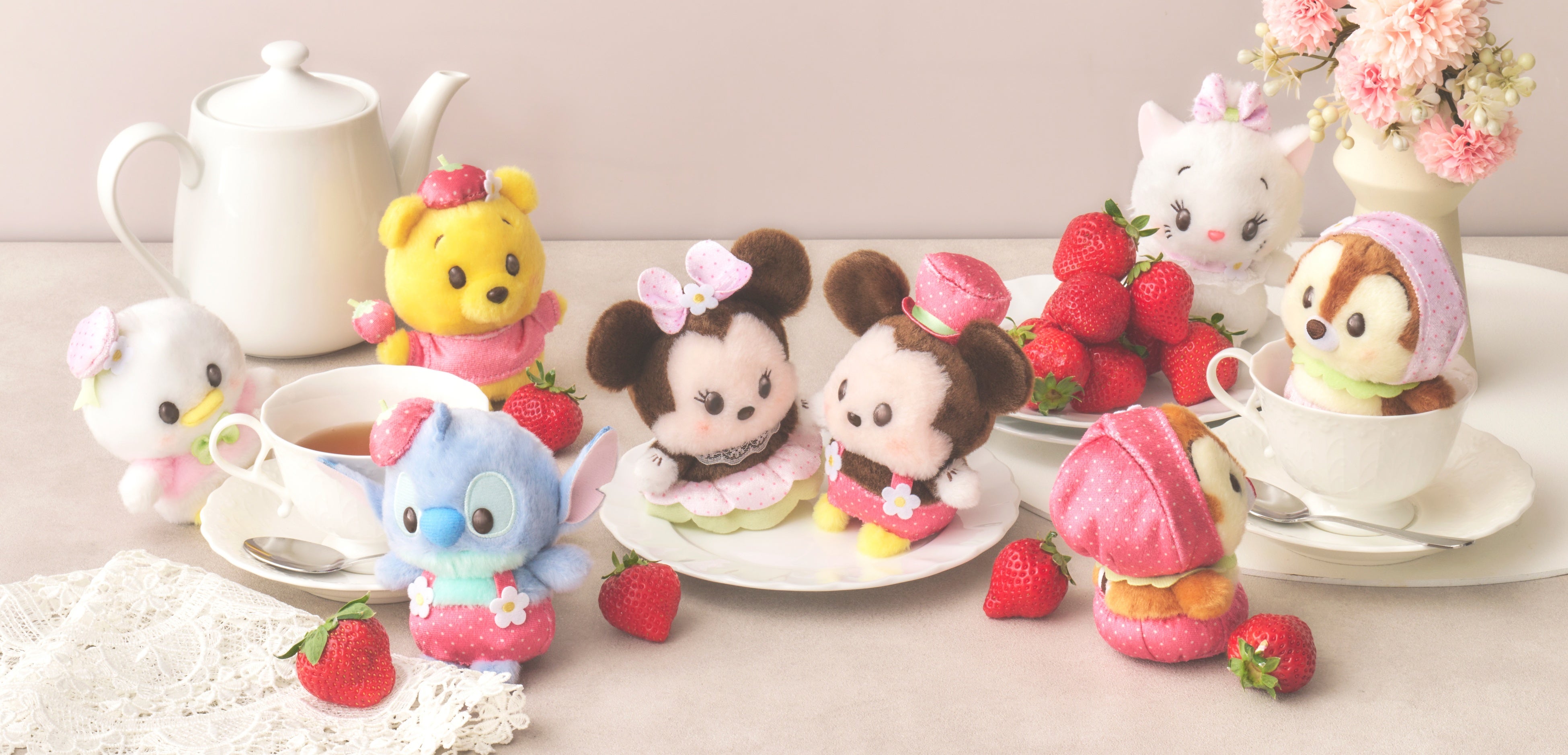 ほんのりピンクの白いちごとディズニー マリーたちにきゅんとする