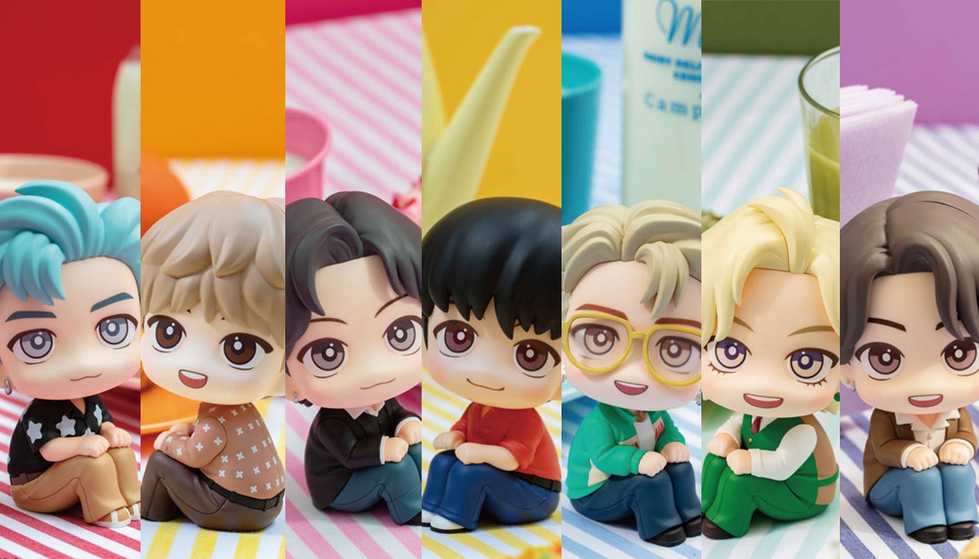 TinyTAN』が、Dynamiteの衣装を身にまとってフィギュアシリーズ「る