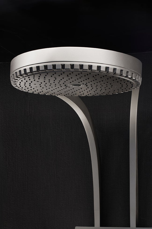 緻密な設計と壮大なスケールが融合し、かつてない入浴体験を叶える