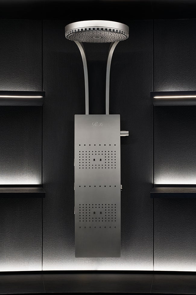 緻密な設計と壮大なスケールが融合し、かつてない入浴体験を叶える