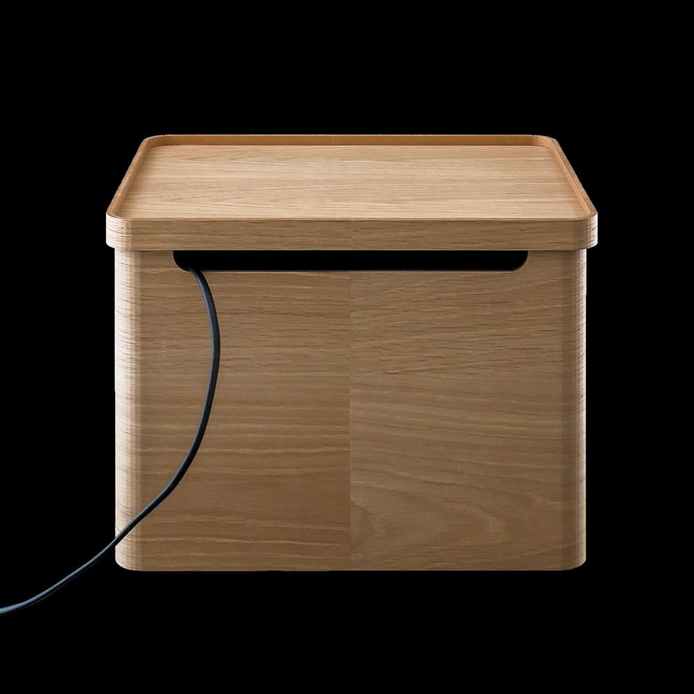 SNSから生まれた加藤順子さんとのコラボ「曲木のケーブルボックス」を