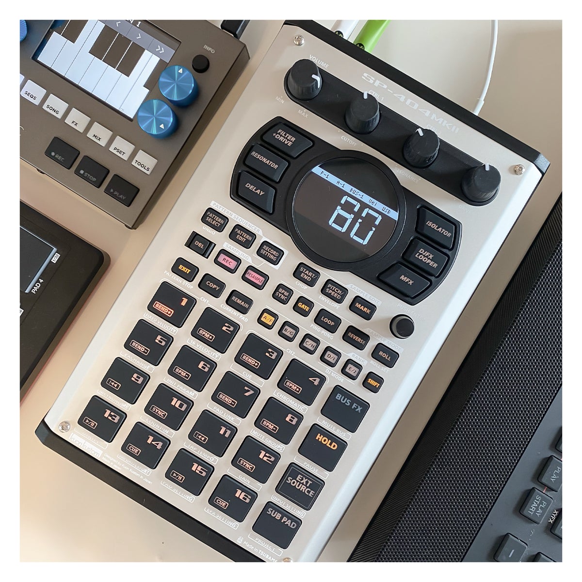 Roland | SP-404MKII】 新潟県燕三条で作る「交換用メタルフェイス